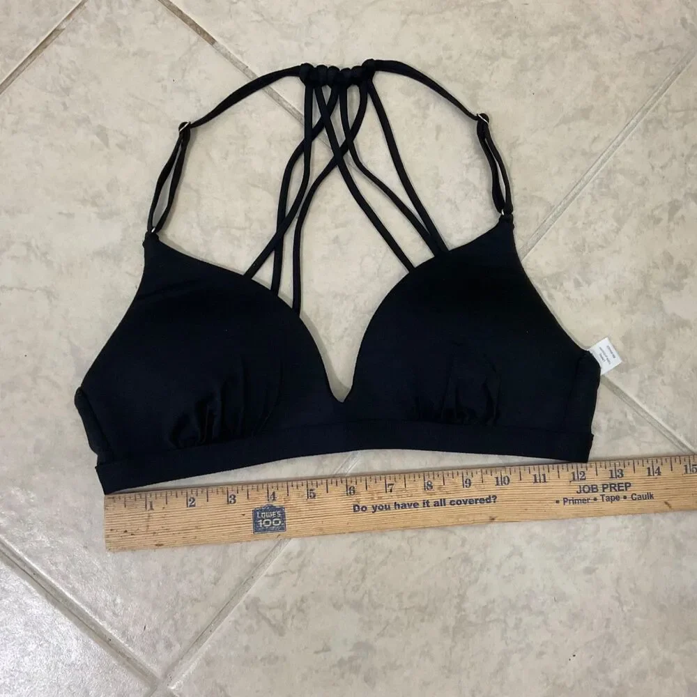 Athleta Womens Yoga Bra Size XS Back Crisscross Strappy Athletic Racerback